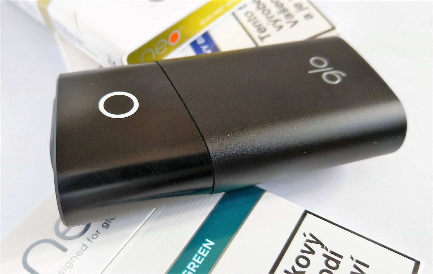 Testbericht GLO mit Neo-Pods versus IQOS mit HEETS – was ist aus Erfahrung besser?